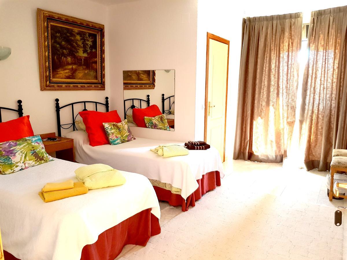 El Artista Hostel บิยาโฮโยซา ภายนอก รูปภาพ